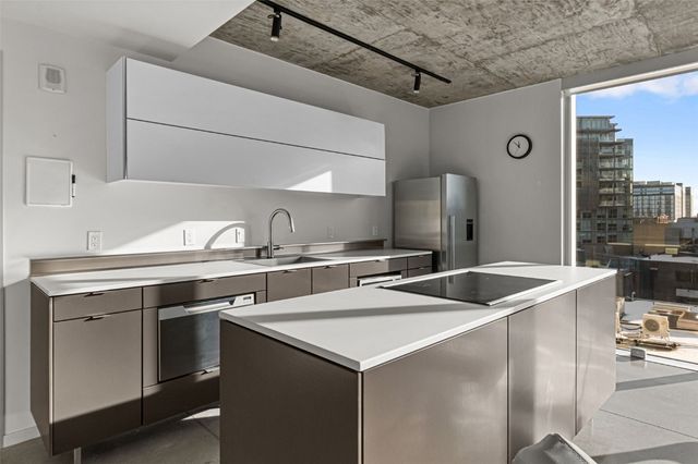 201 E Washington Street 501, Iowa City, IA 52240