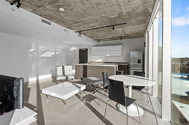 201 E Washington Street 501, Iowa City, IA 52240