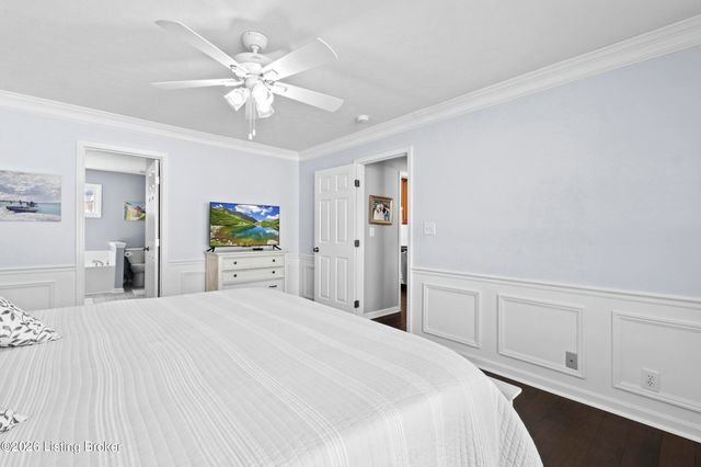 4505 Saratoga Woods Dr, Louisville, KY 40299