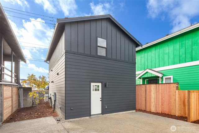 3812 S Eddy Street, Seattle, WA 98118