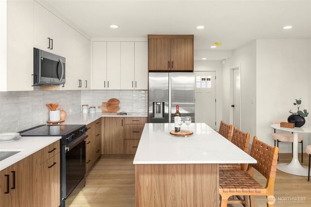 3812 S Eddy Street, Seattle, WA 98118