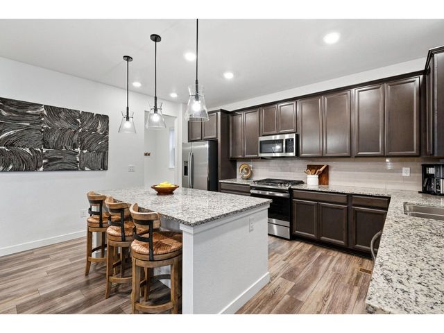 847 Rosevine Ln, Erie, CO 80516