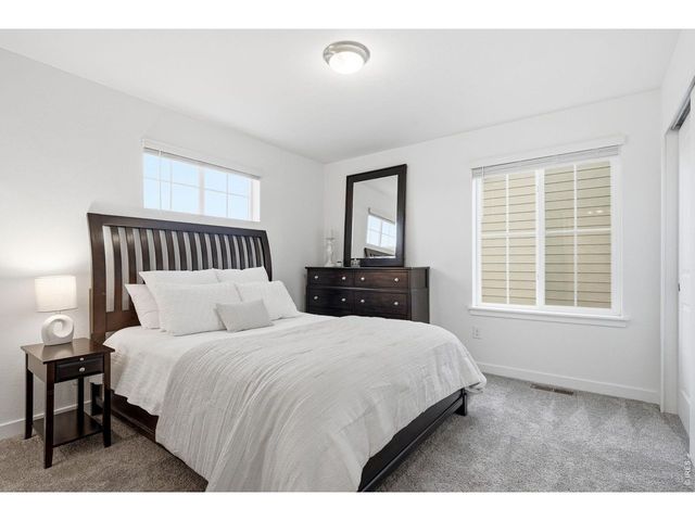 847 Rosevine Ln, Erie, CO 80516