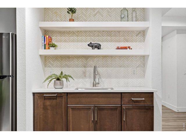 847 Rosevine Ln, Erie, CO 80516