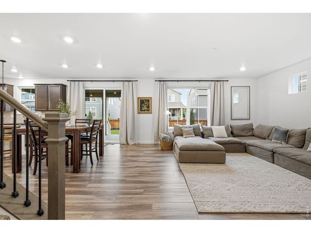 847 Rosevine Ln, Erie, CO 80516