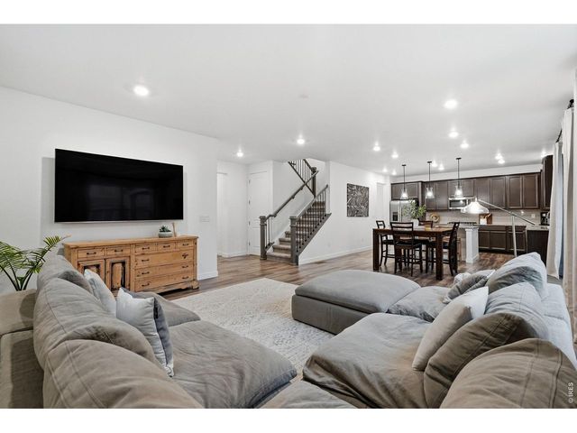 847 Rosevine Ln, Erie, CO 80516