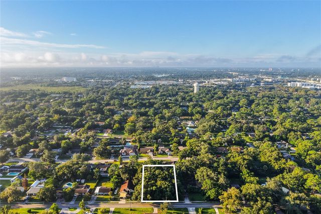 OAKHURST STREET, Altamonte Springs, FL 32701