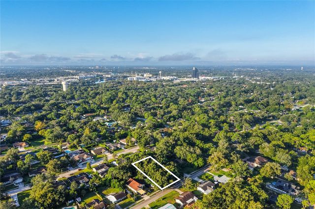 OAKHURST STREET, Altamonte Springs, FL 32701