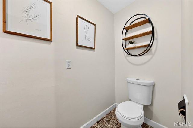 250 Quindaro Drive, Florissant, MO 63034