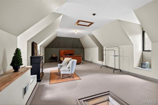 250 Quindaro Drive, Florissant, MO 63034