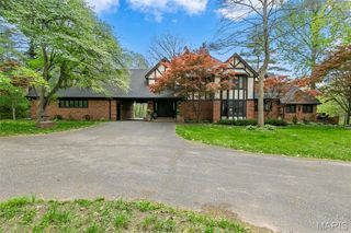 250 Quindaro Drive, Florissant, MO 63034