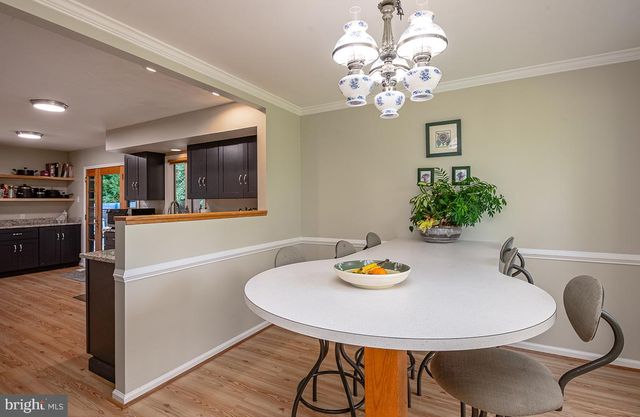 400 WALNUT RD, Birdsboro, PA 19508
