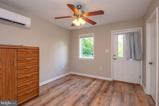 400 WALNUT RD, Birdsboro, PA 19508
