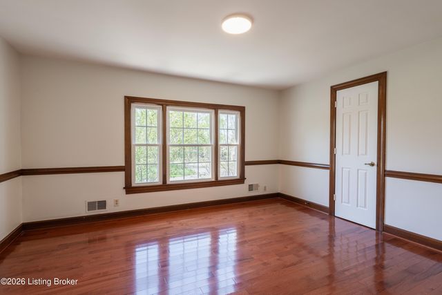601 Colonel Anderson Pkwy, Louisville, KY 40222