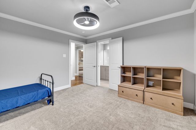 317 Woodcrest Drive, Richardson, TX 75080