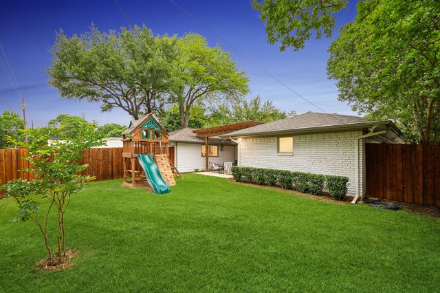 317 Woodcrest Drive, Richardson, TX 75080