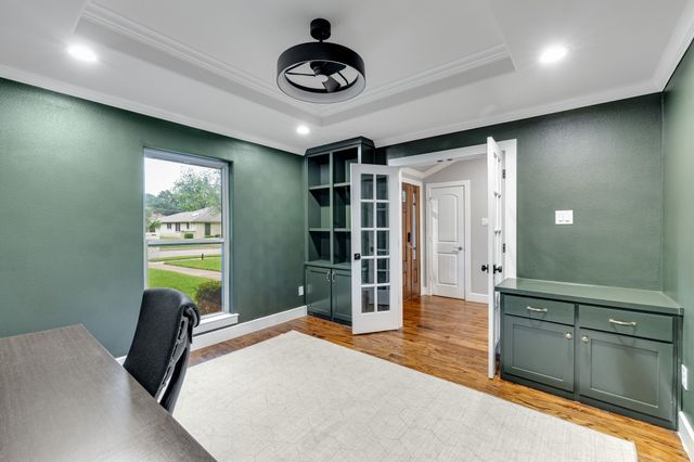 317 Woodcrest Drive, Richardson, TX 75080