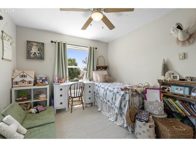 3600 OAK GROVE Rd, Rickreall, OR 97371