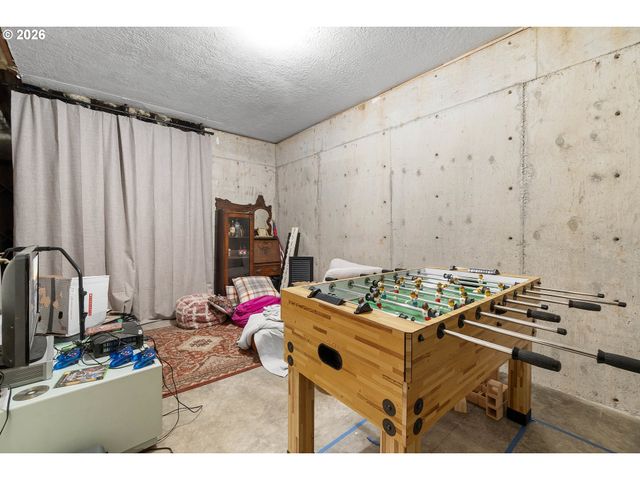 3600 OAK GROVE Rd, Rickreall, OR 97371