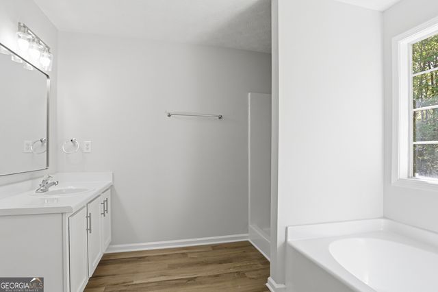 8375 Browns Mill Trace, Lithonia, GA 30038