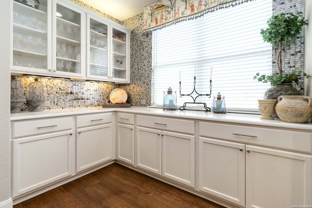 562 Singing Creek, Spring Branch, TX 78070