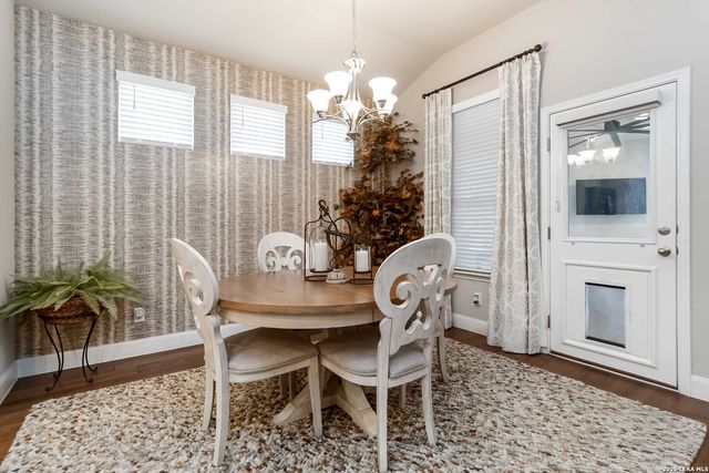 562 Singing Creek, Spring Branch, TX 78070