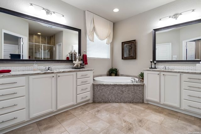 562 Singing Creek, Spring Branch, TX 78070