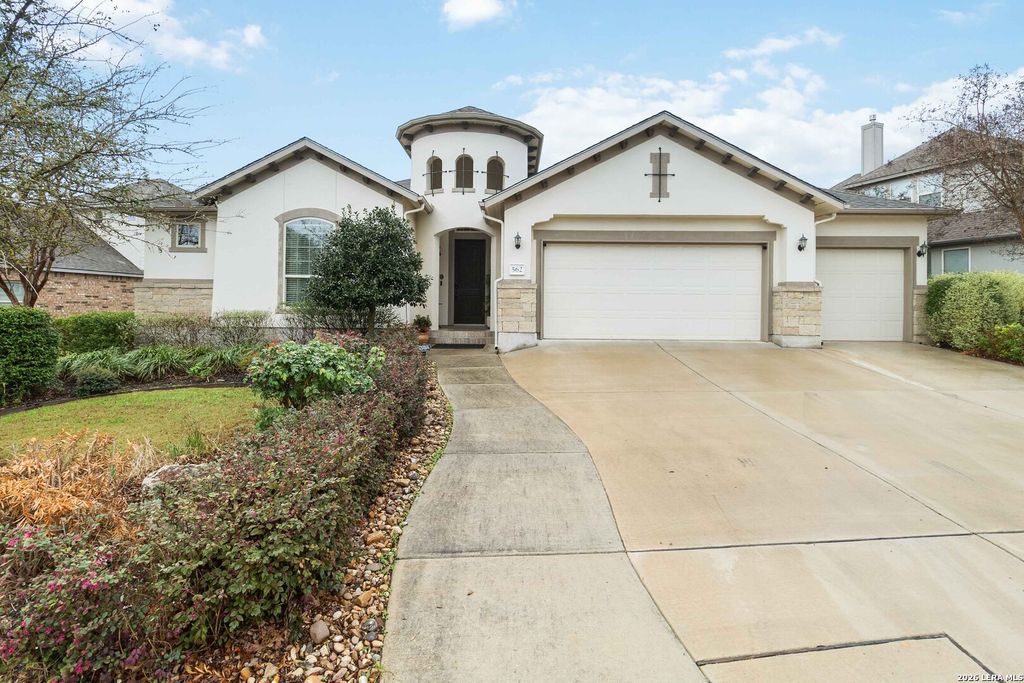 562 Singing Creek, Spring Branch, TX 78070