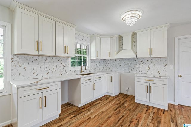 1500 32ND AVENUE N, Birmingham, AL 35208