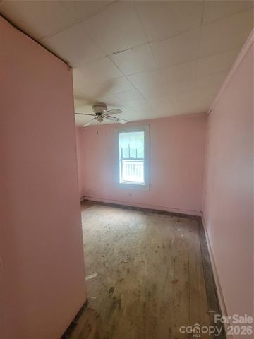 170 Ray Street, Waynesville, NC 28786
