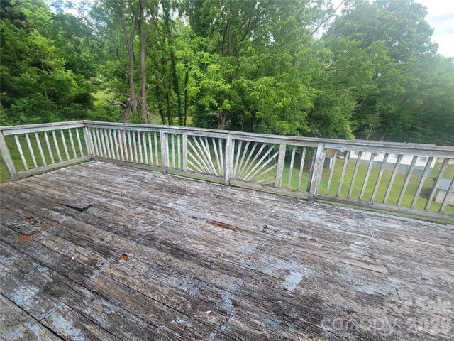 170 Ray Street, Waynesville, NC 28786
