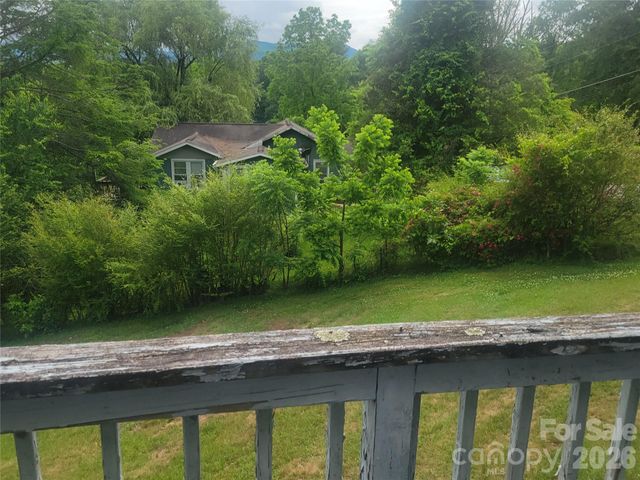170 Ray Street, Waynesville, NC 28786
