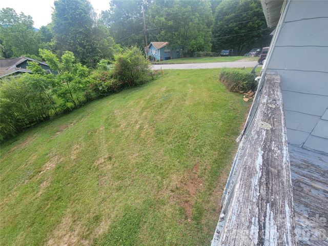 170 Ray Street, Waynesville, NC 28786