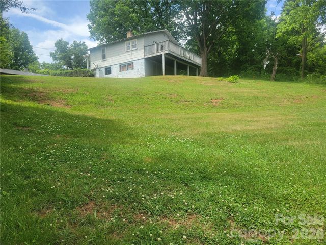 170 Ray Street, Waynesville, NC 28786