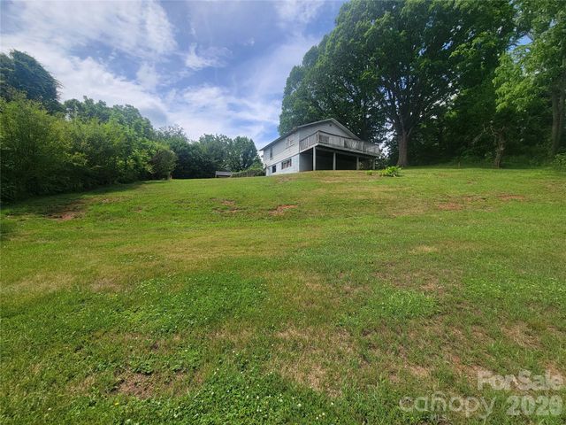 170 Ray Street, Waynesville, NC 28786