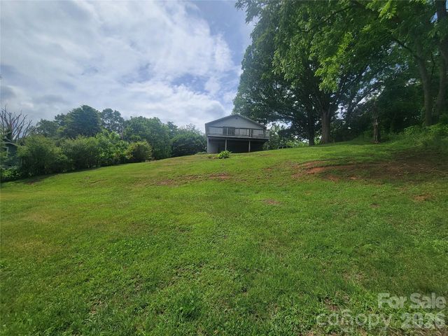 170 Ray Street, Waynesville, NC 28786