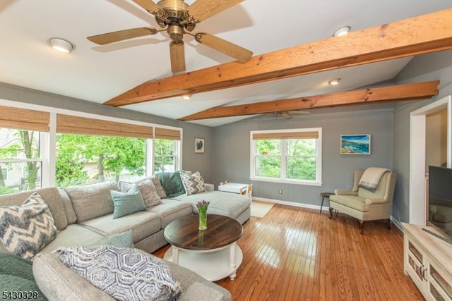 13 Elmwood Ter, Wayne Twp., NJ 07470