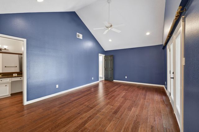10707 Boardwalk Street, Houston, TX 77042