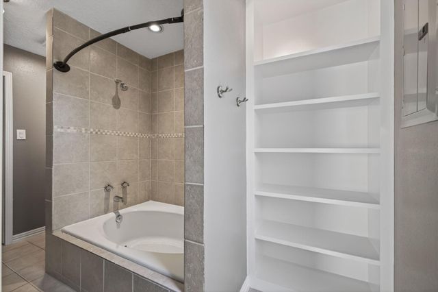 10707 Boardwalk Street, Houston, TX 77042