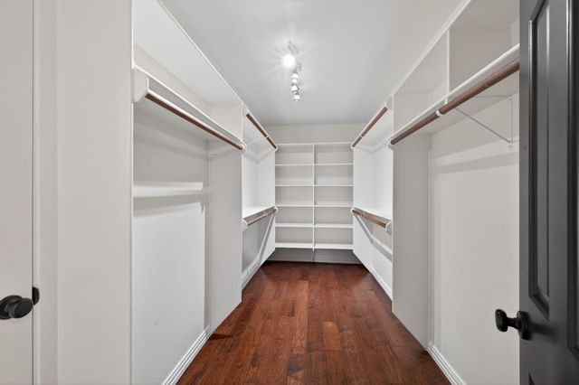 10707 Boardwalk Street, Houston, TX 77042