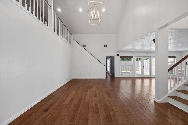 10707 Boardwalk Street, Houston, TX 77042