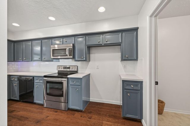 10707 Boardwalk Street, Houston, TX 77042