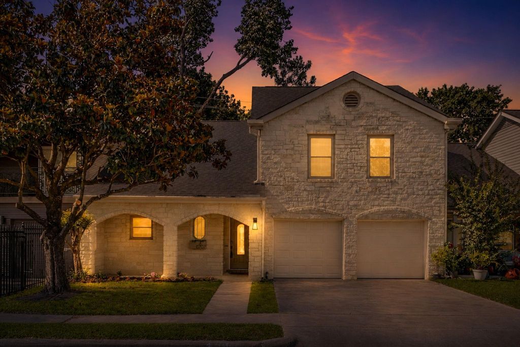 10707 Boardwalk Street, Houston, TX 77042