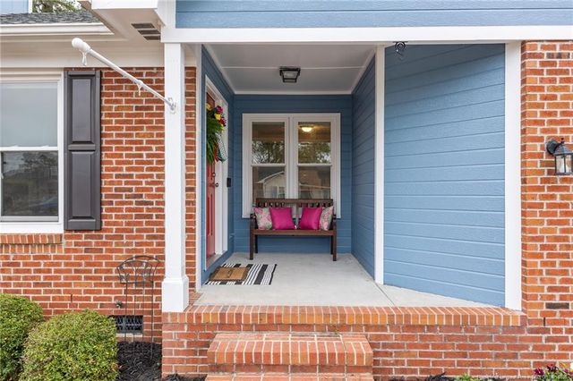 3529 Chaucer Drive, Hope Mills, NC 28348