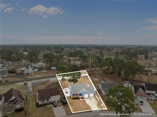 3529 Chaucer Drive, Hope Mills, NC 28348