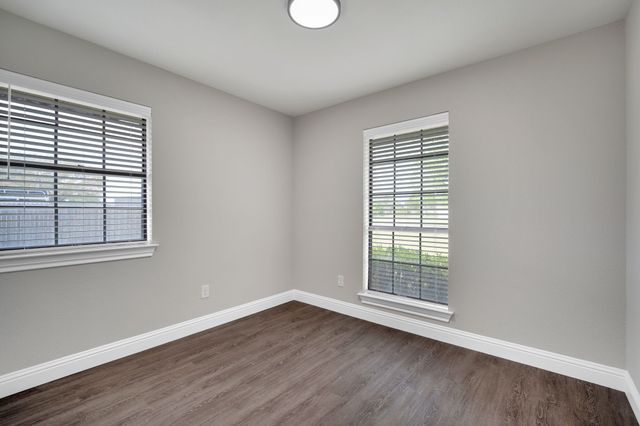 104 Prairie View Lane, Red Oak, TX 75154