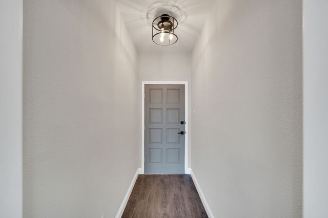 104 Prairie View Lane, Red Oak, TX 75154