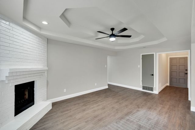 104 Prairie View Lane, Red Oak, TX 75154