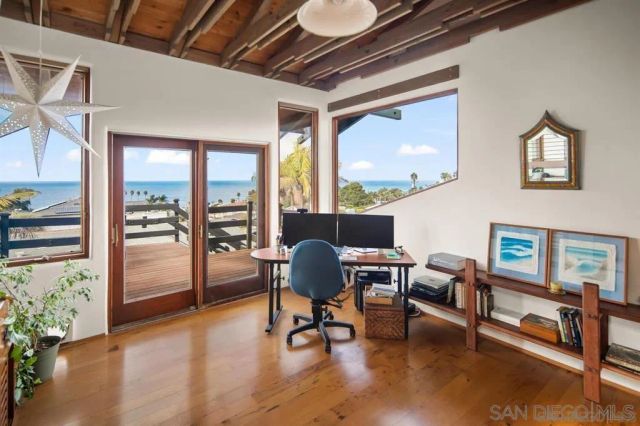 936 Cornish Dr, San Diego, CA 92107