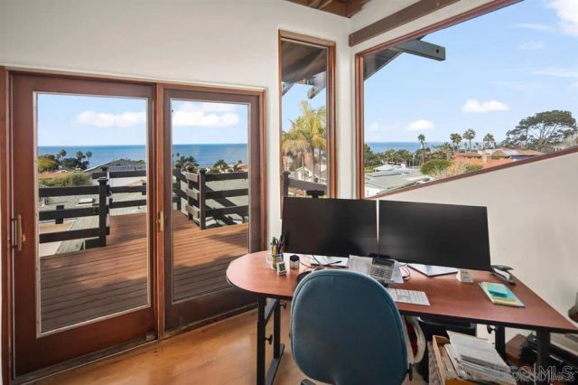 936 Cornish Dr, San Diego, CA 92107